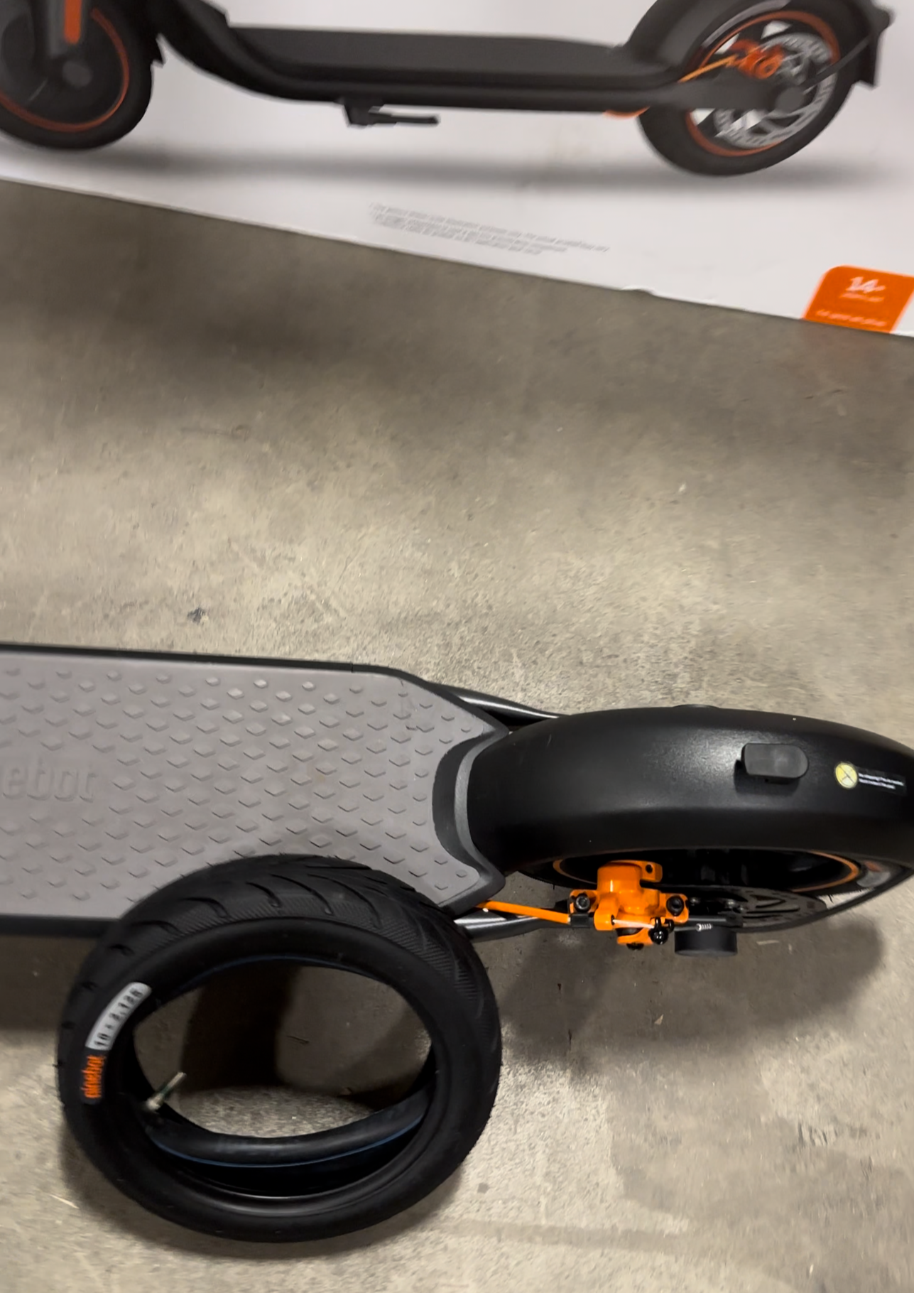 Segway Ninebot F40